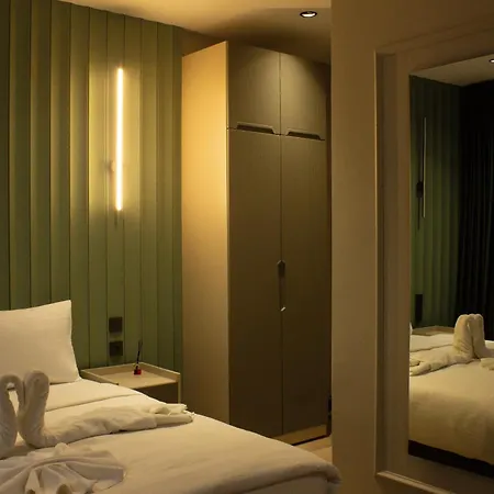 Genoa Port Hotel